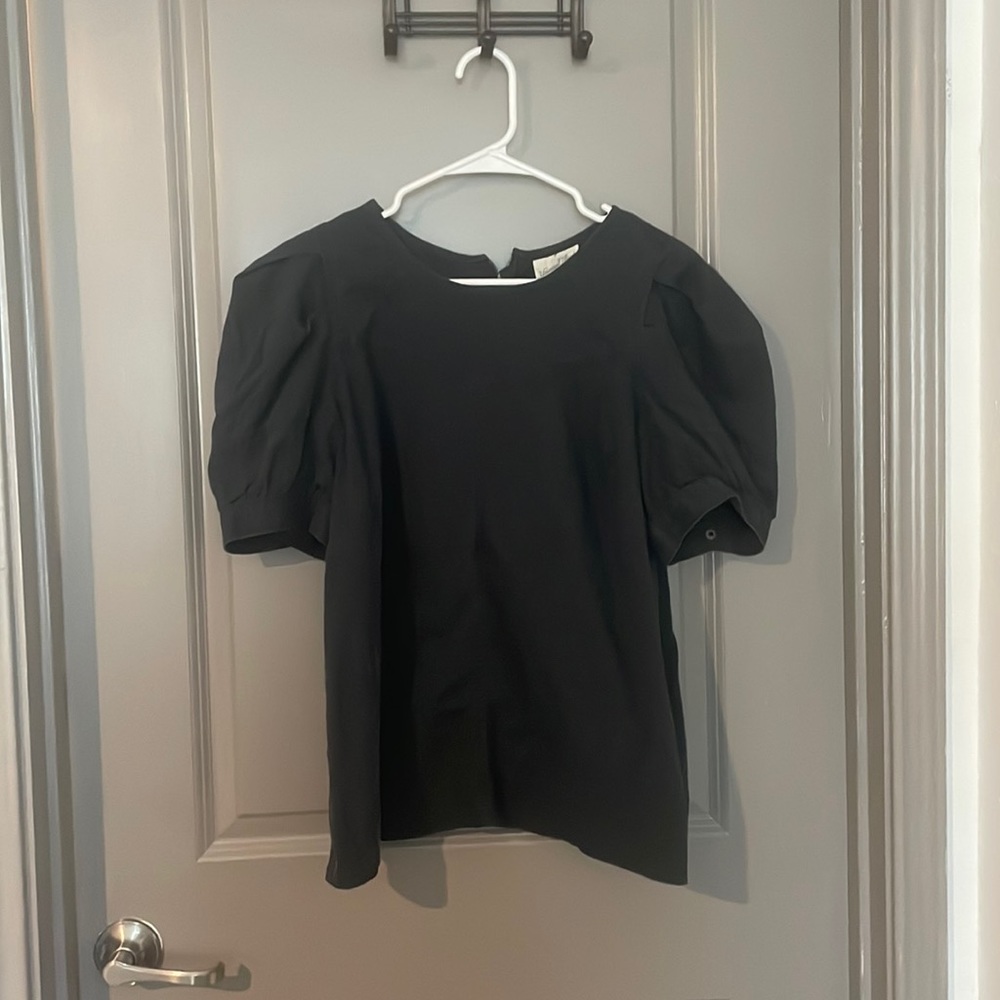 COPY - Universal Threads puff sleeved top
